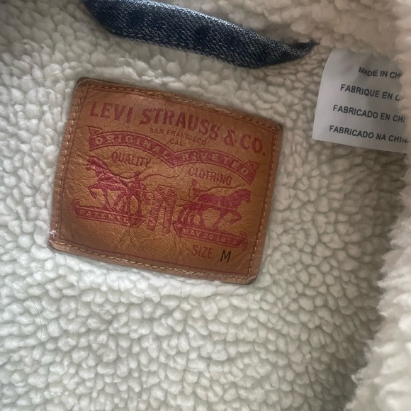 Levi’s Free people Sherpa lined jean jacket medium - Picture 2 of 5